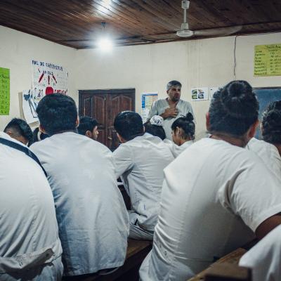 Lucas Tupinam Bhafrika 4 De 144